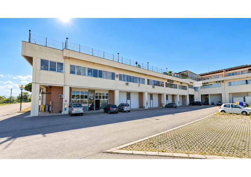 Locale commerciale in vendita a San Salvo PAESE