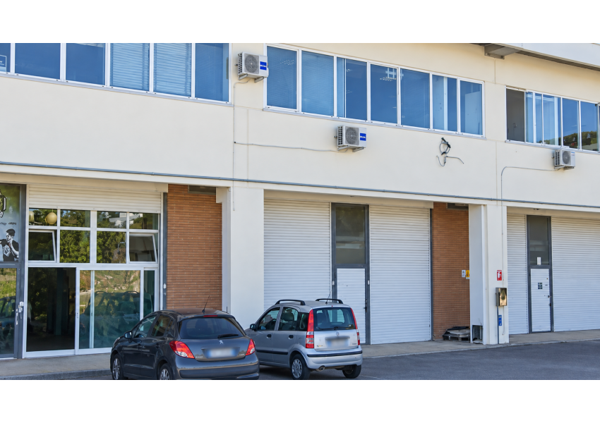 Locale commerciale in vendita a San Salvo PAESE