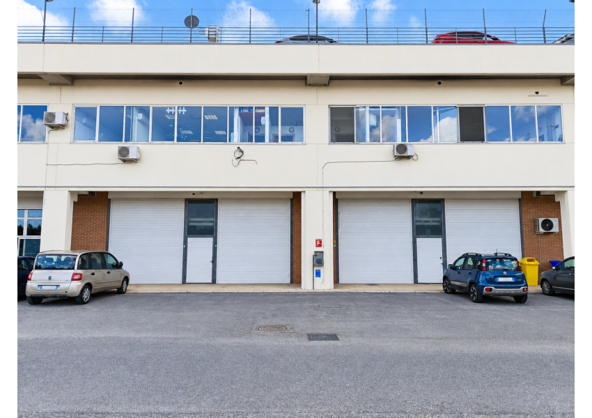Locale commerciale in vendita a San Salvo PAESE