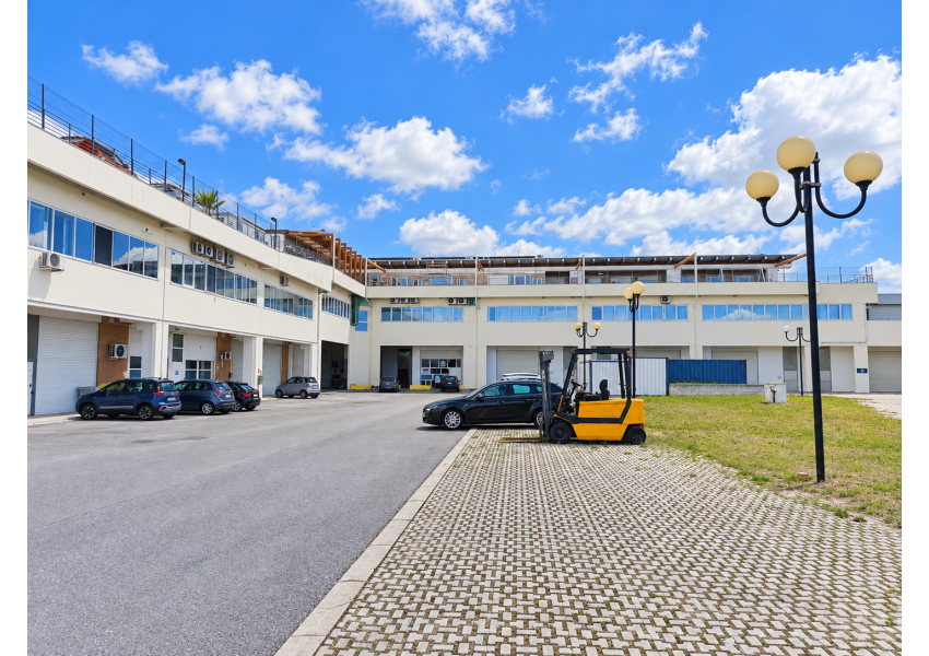 Locale commerciale in vendita a San Salvo PAESE