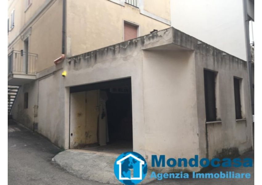 Casa indipendente in vendita a Montenero PAESE